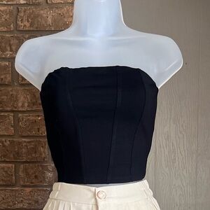 Strapless Black Crop Top - Sleek Feminine Styling